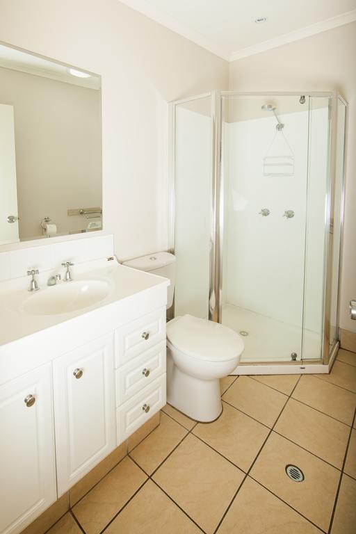 Lake Placid Tourist Park Hotel Caravonica Ruang foto